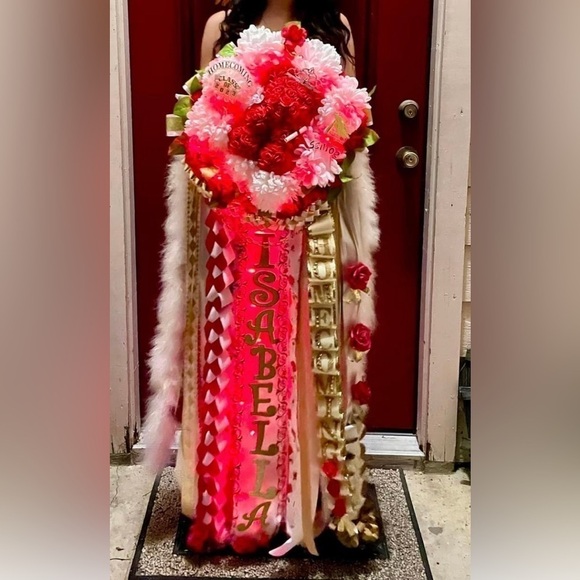 Corsage Mum NEW Custom for bridal shower or  any special event - Picture 3 of 17